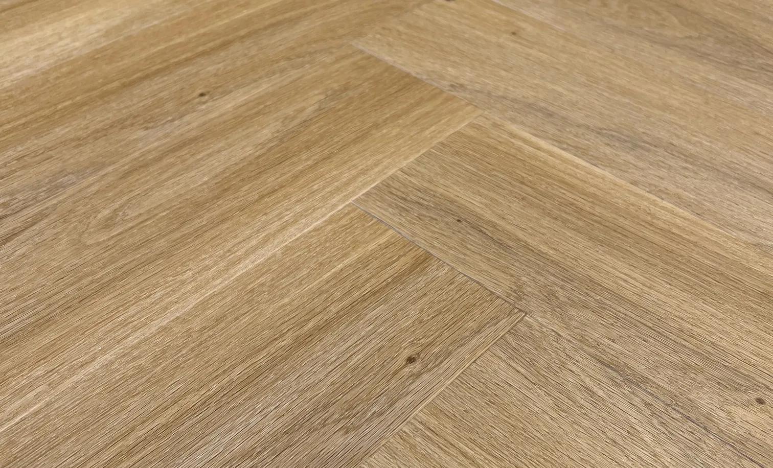 Herringbone vinyl SPC RIGID podlaha 5/0,3 mm s podložkou JÄGERNDORF 625x125 mm (0,937 m2)