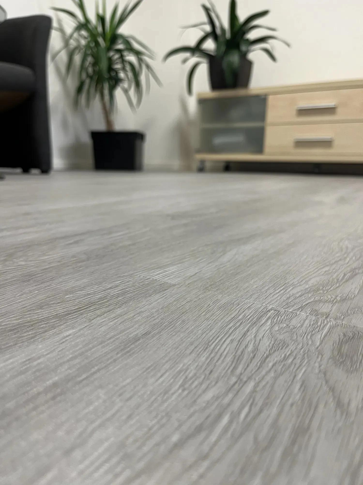 Samolepící Vinylový dílec 2/0,15mm Vancouver CD 152,4x914,4mm (3,6232m2)