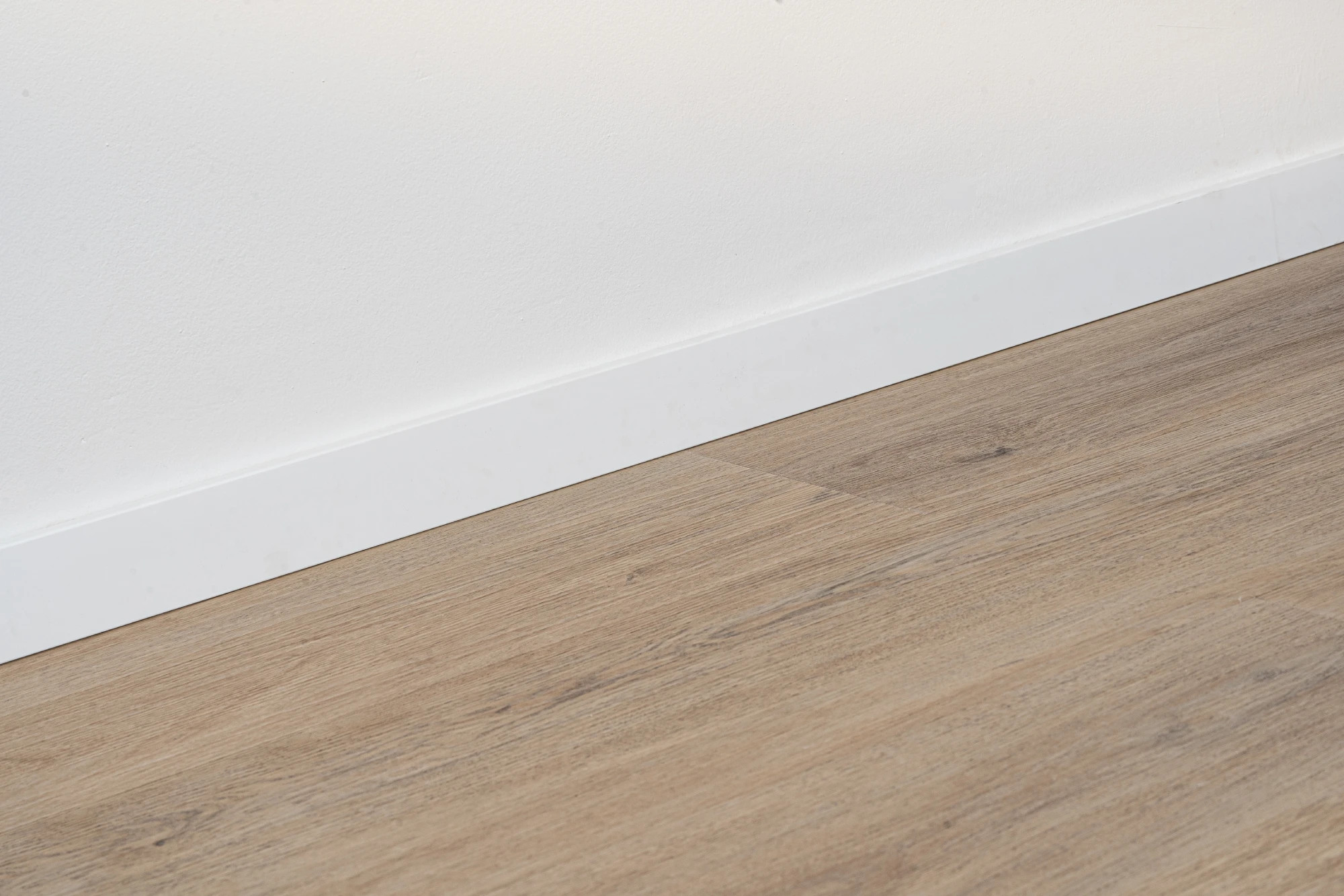 Podlaha SPC RIGID 5,5/0,5mm s podložkou VERNON OAK 1190x228mm (2,1706m2) Premium line